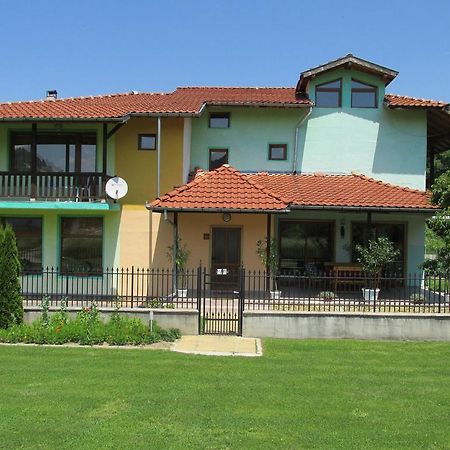 Pri Orehite Guesthouse 奥雷沙克 外观 照片