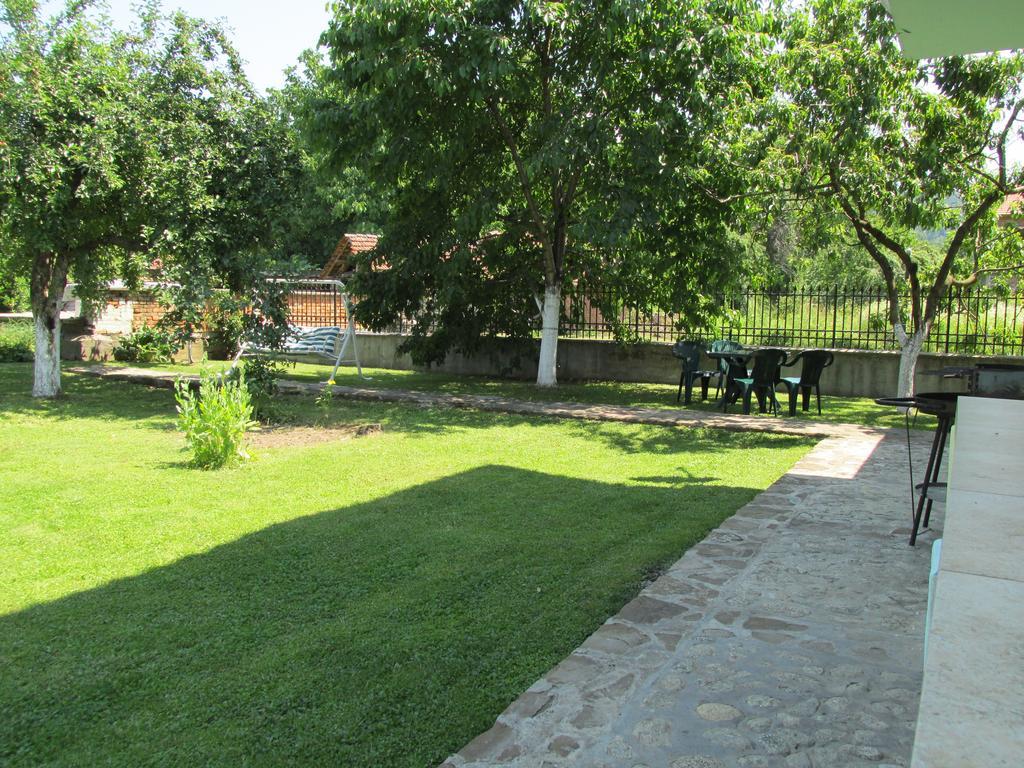 Pri Orehite Guesthouse 奥雷沙克 外观 照片