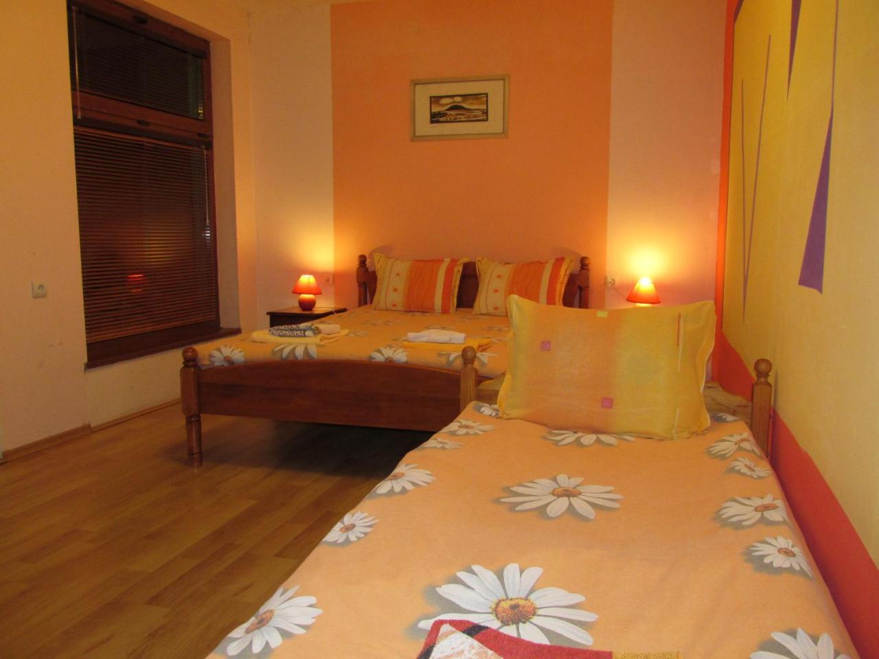 Pri Orehite Guesthouse 奥雷沙克 外观 照片